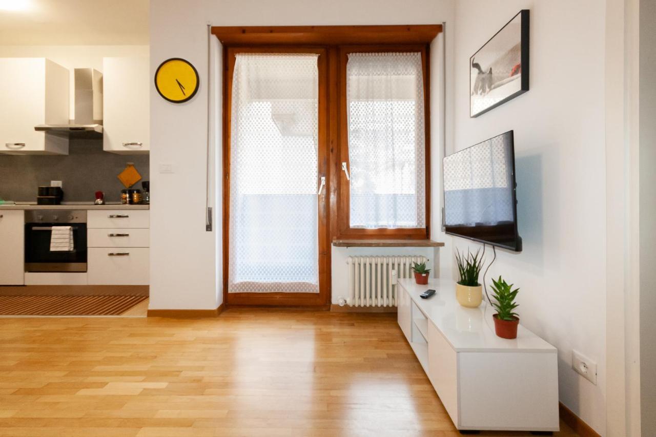 Tranquillo Bilocale Vicino Al Centro Storico Apartment โบลซาโน ภายนอก รูปภาพ