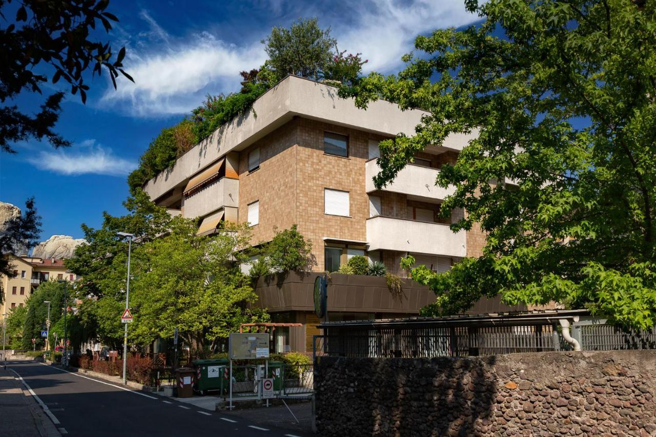 Tranquillo Bilocale Vicino Al Centro Storico Apartment โบลซาโน ภายนอก รูปภาพ